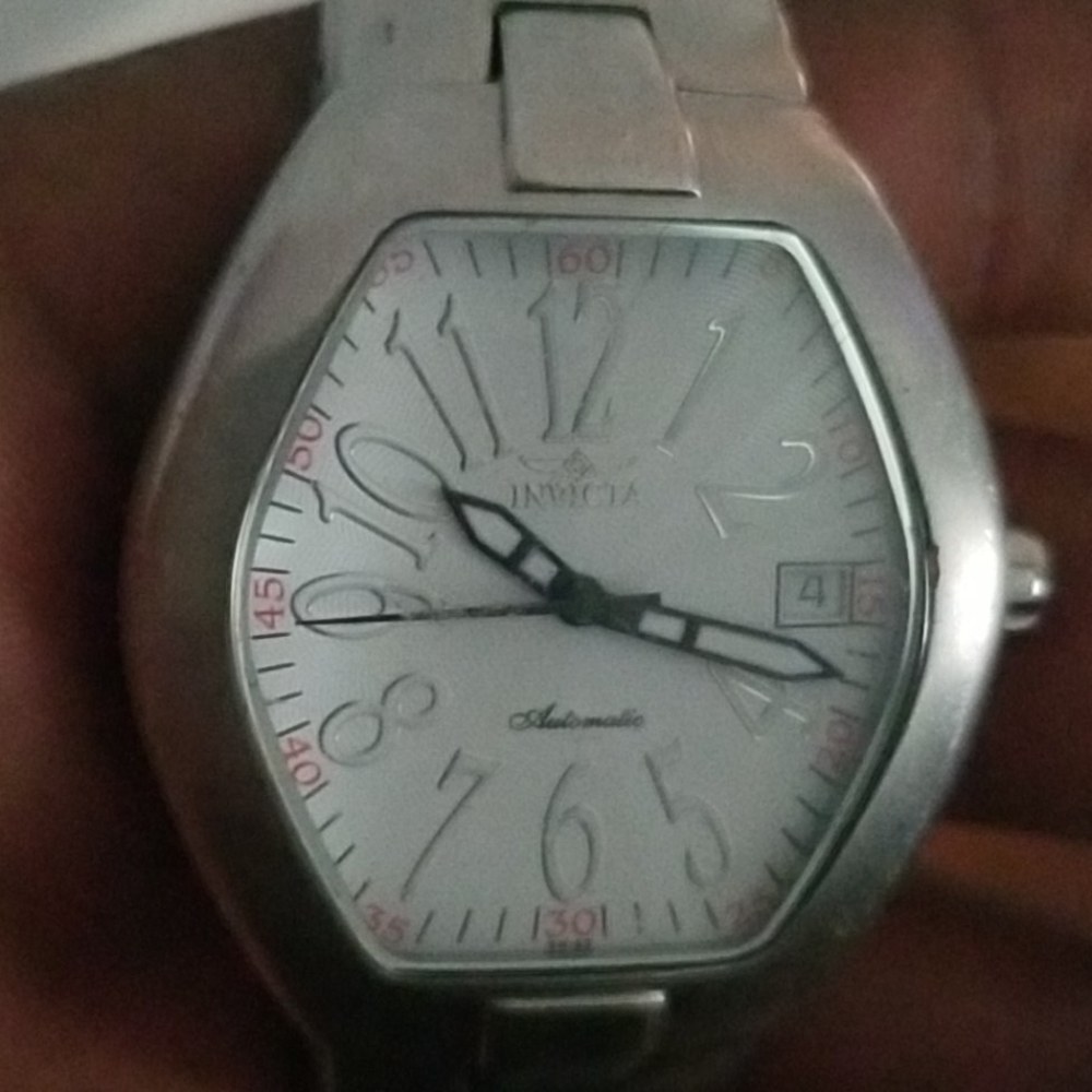 Invicta - Picture 2 of 2